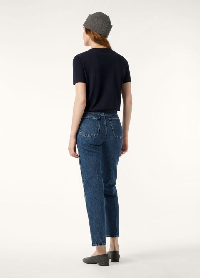 Angera Crewneck