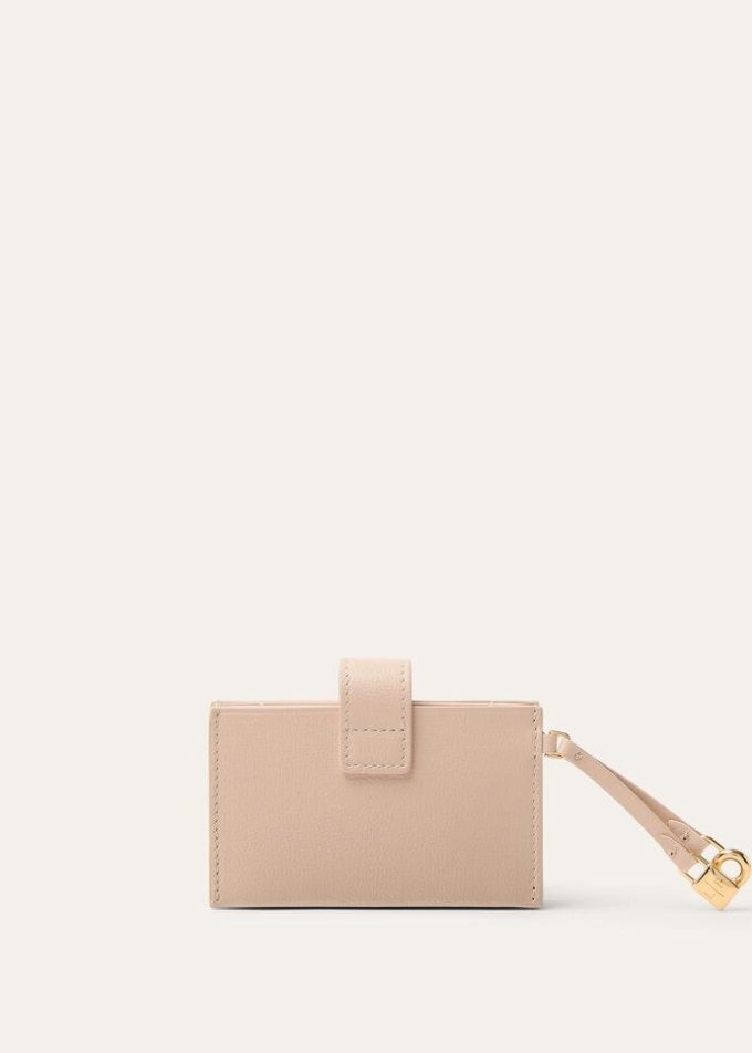 Extra Cardholder