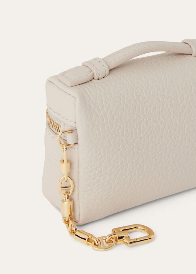 Extra Pocket Charm