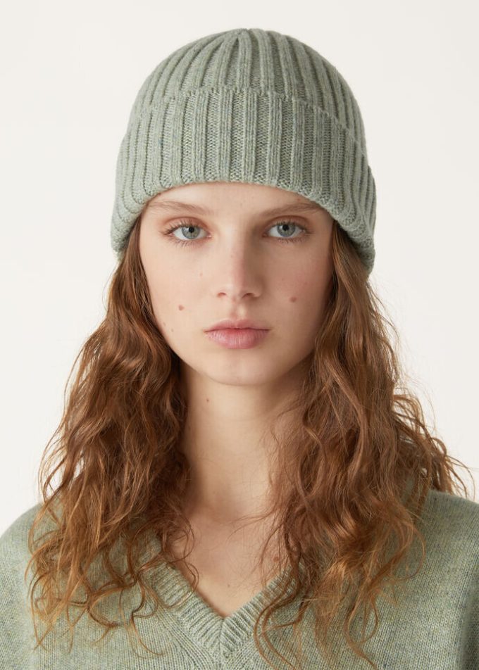 Loro Beanie