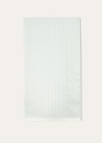 Maxi Crest Stole