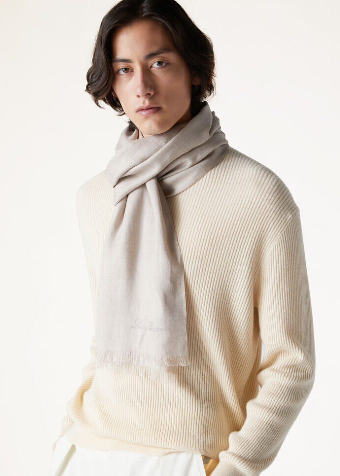 Mitoku Scarf