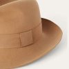 Pier Hat