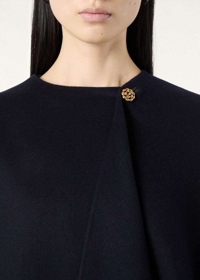 Renata Cape