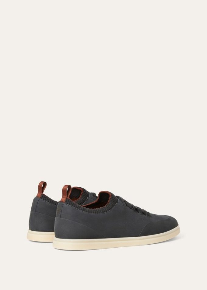 Soho Walk Sneaker