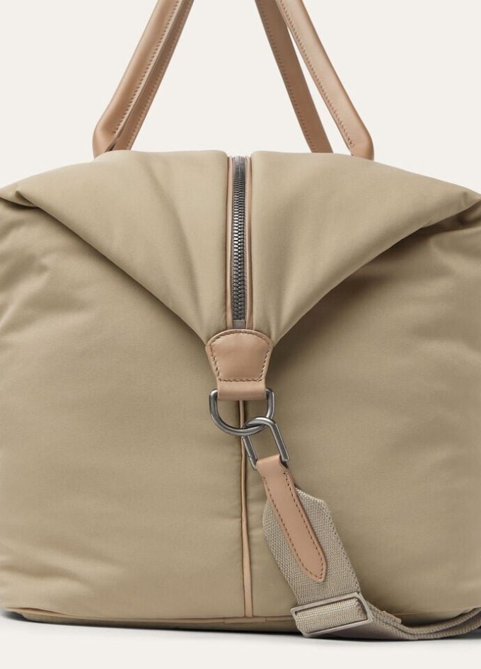 Wind Duffle bag